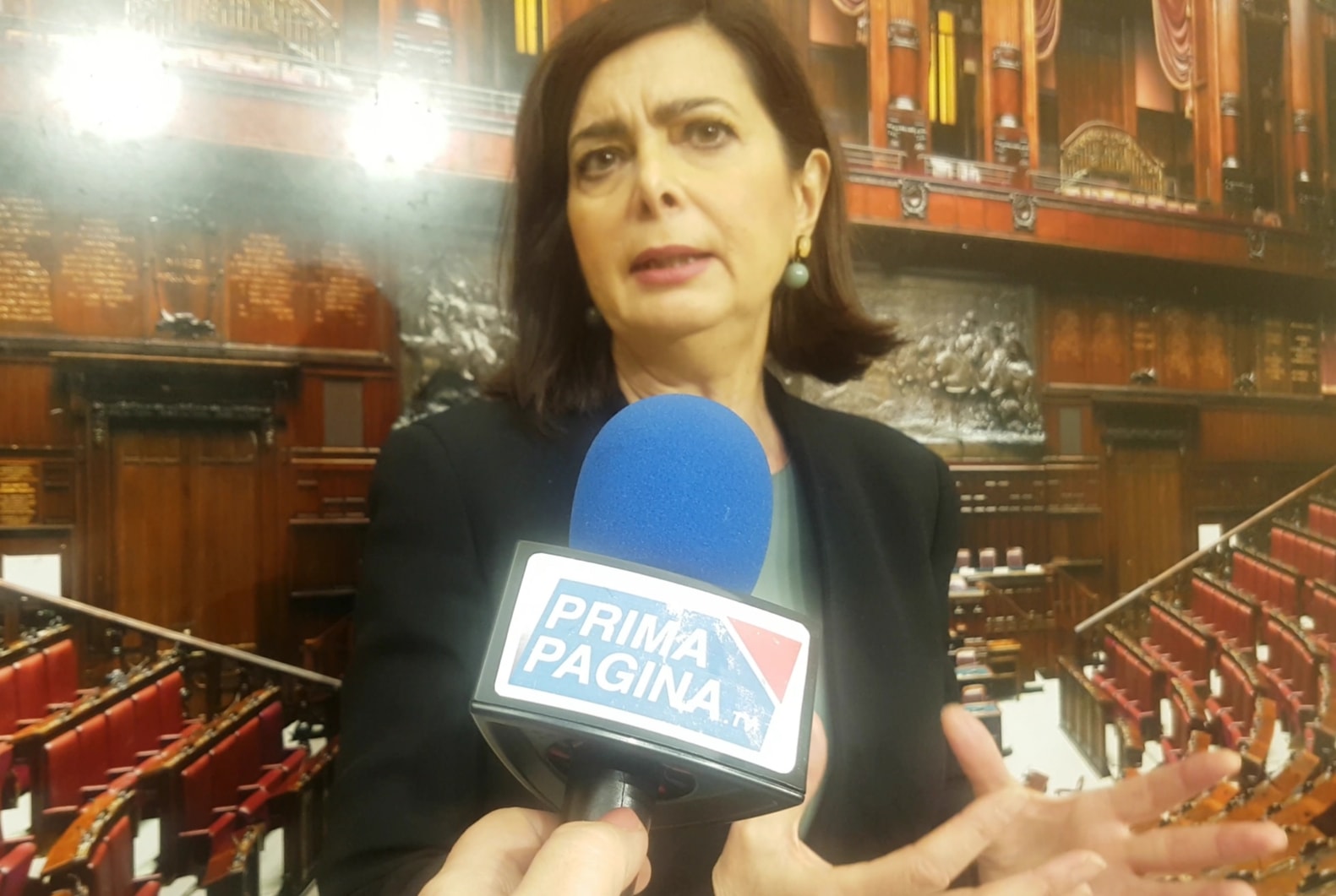 Boldrini delusa, REVENGE PORN non passa per 14 voti - martedì si torna in Aula
