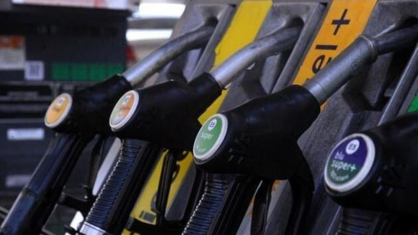 Caro carburante: in arrivo altri 11,4 milioni destinati alle imprese trasporto merci e persone in conto terzi