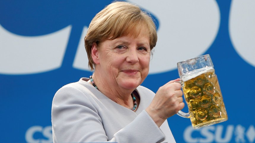 La Germania molla l'operazione Sophia. Salvini: 